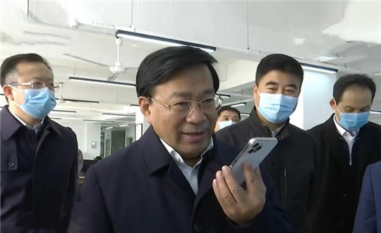 封一： 吉林省委副书记、省长韩俊莅临尊龙凯时伊通供热_副本.jpg